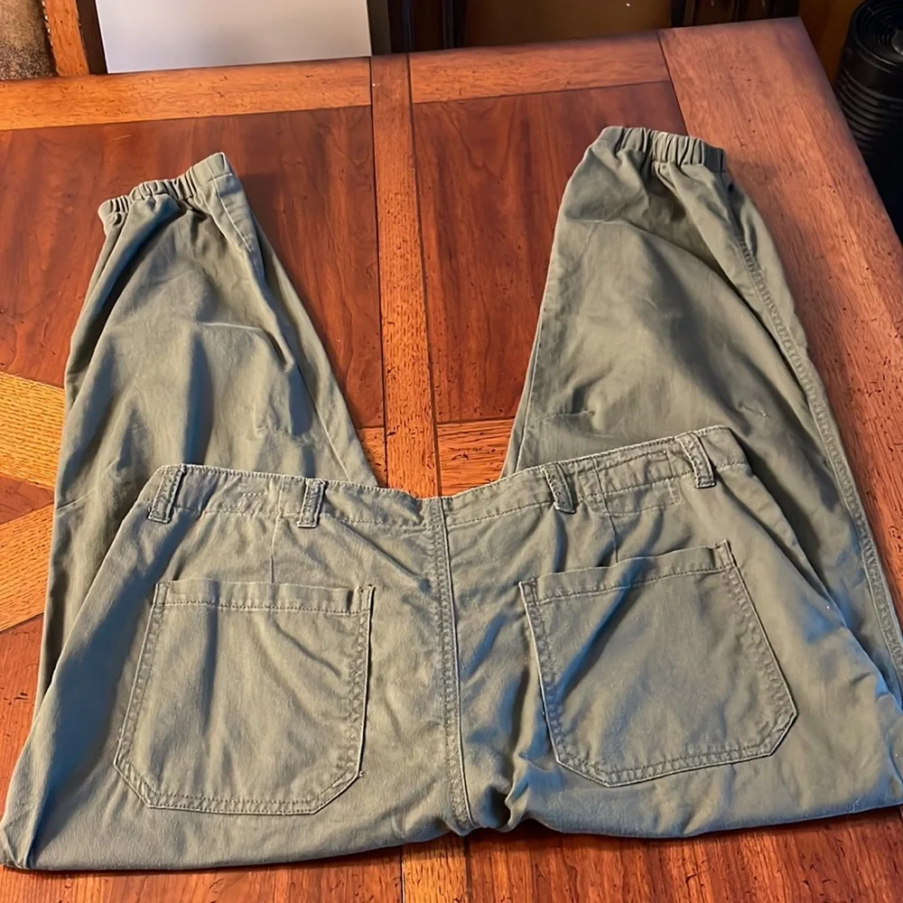 Olive Green Cargo Style Jogger - Picture 6 of 6